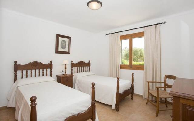 Villa - 4 Bedrooms with Pool and WiFi - 103131