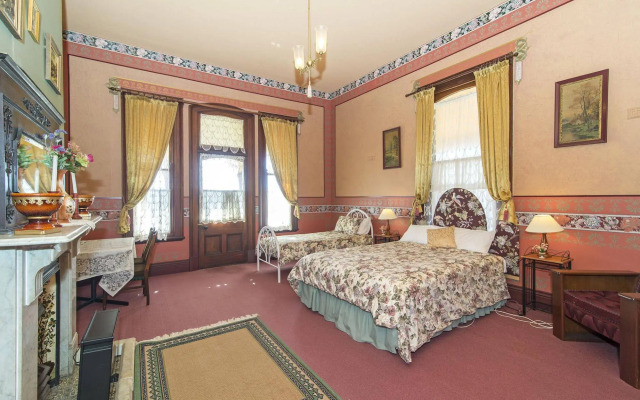 Historic Stannum House