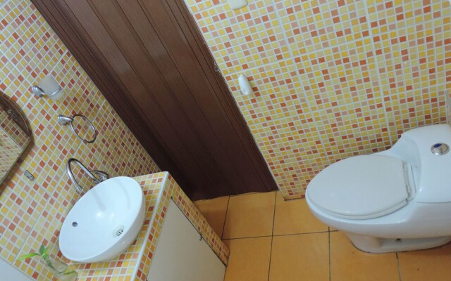 Transit Home Bed And Breakfast - Adults Only