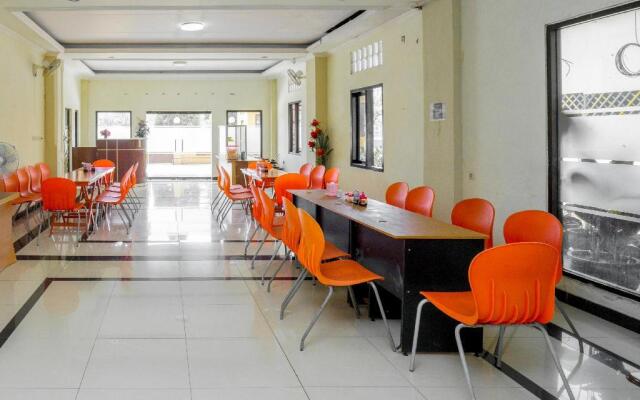 OYO 2319 Tengkawang Residence