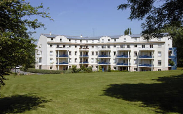 Residence Hotel Les Ducs De Chevreuse