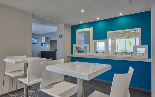 City Express by Marriott Salamanca