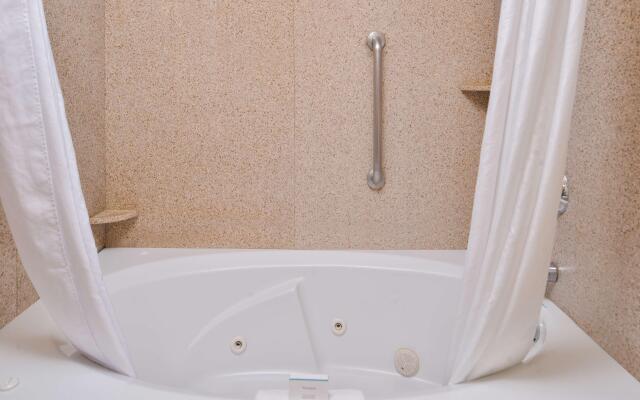 Hampton Inn & Suites Boise-Meridian
