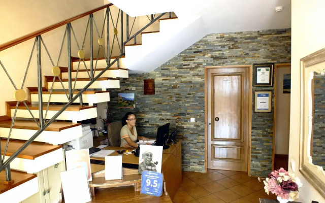Kira's Boutique Hotel