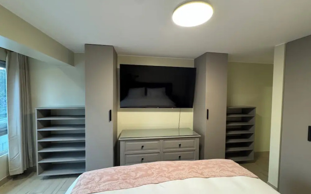 Miraflores 1 Bedroom Executive Apartment