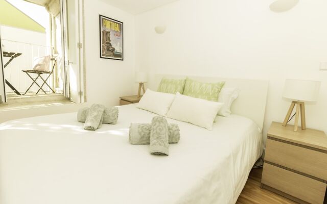 Guest H4U Bonjardim Garden