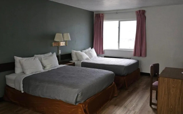 Super 8 Motel - Beaver