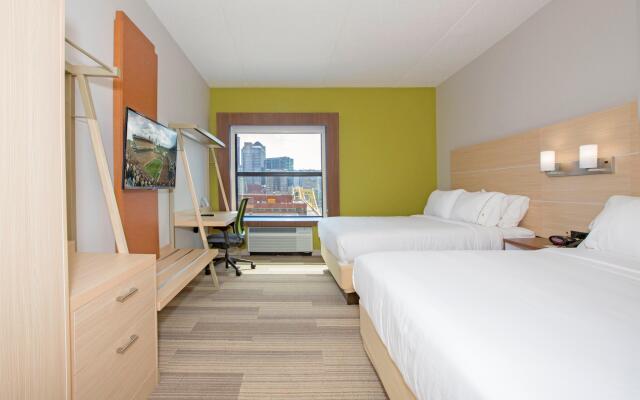 Holiday Inn Express & Suites Pittsburgh North Shore, an IHG Hotel