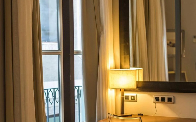 Отель Chic&basic Habana Hoose