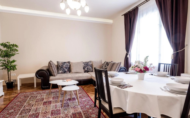 Gellért Family Suite