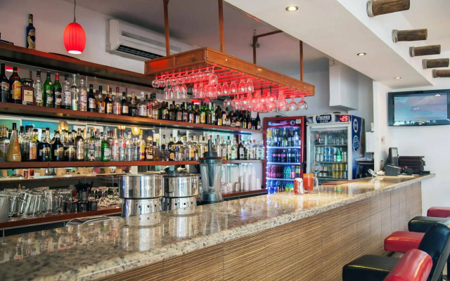 Hotel  Maioris La Paz