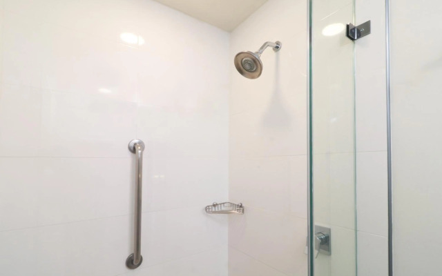 Holiday Inn Express Guadalajara Iteso by IHG