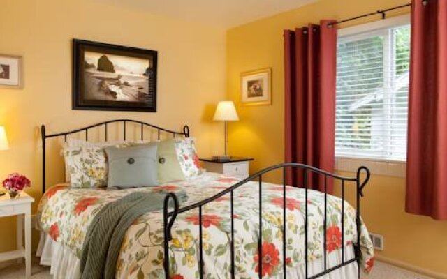 Chambered Nautilus Bed and Breakfast Inn