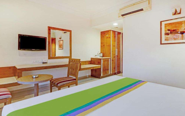 Treebo Suraksha Inn
