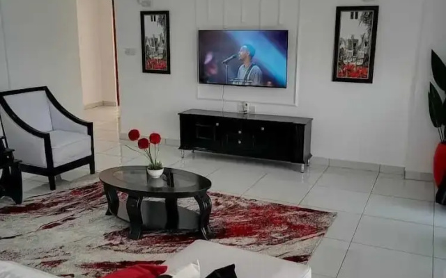 Lux Suites Jumbo Apartments kisumu