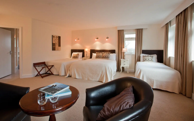 Kenmare House