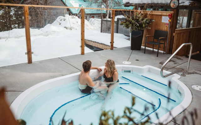 Emerald Lake Lodge
