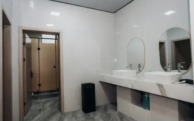 Zhengxuan Hotel (Jiaxing Nanhu Wanda Plaza)