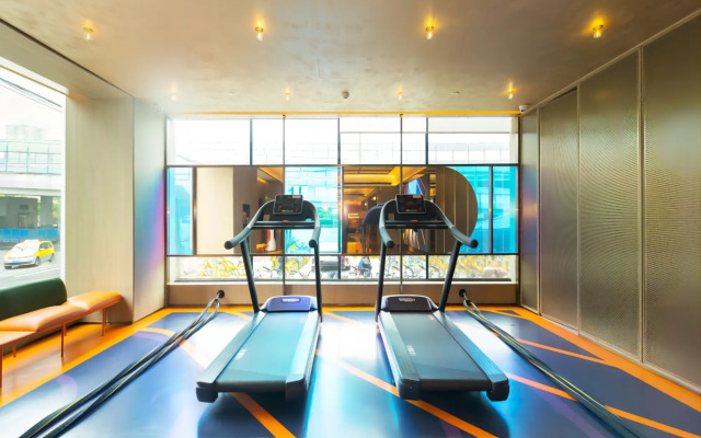 Orange Hotel Select Shanghai Xizang North Road Metro Station