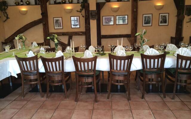 Stollen Hotel & Restaurant