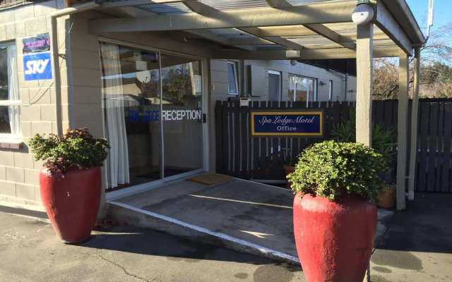Spa Lodge Motel