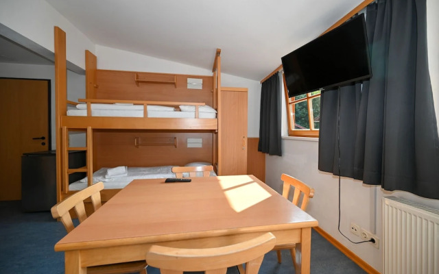 Schmitten 27 - Room 7 200m From ski Lift