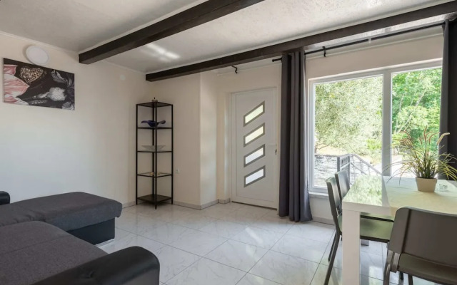 Soothing Holiday Home in Starigrad near Sea