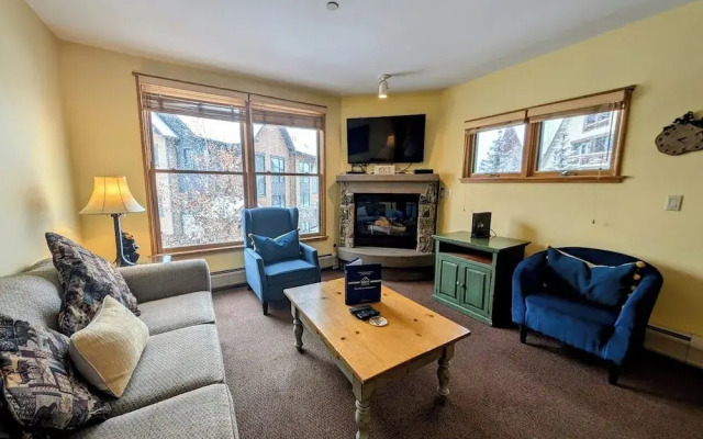 Black Bear 8035 by SummitCove Vacation Lodging