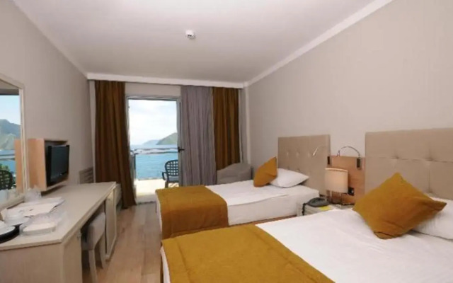 Sunrise Hotel