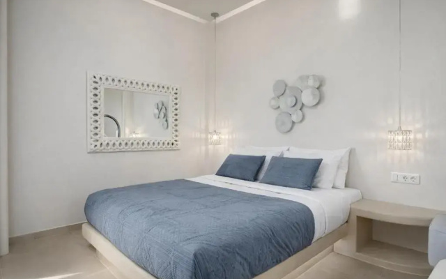Hotiday Santorini Mesaria