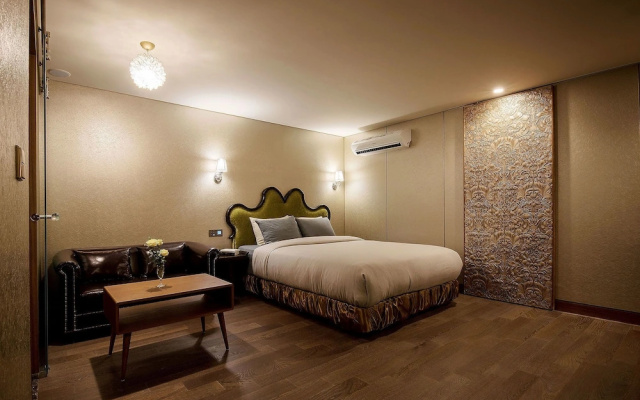 Nineth Hotel Gangnam