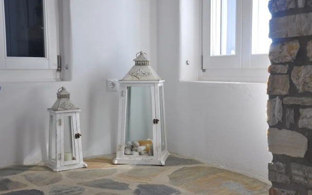 Seaside Villa Costal Vibes Walk to Beach