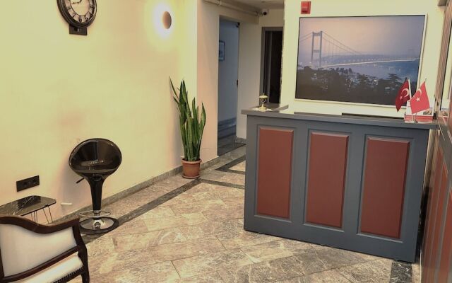 Shishly Palace Hotel