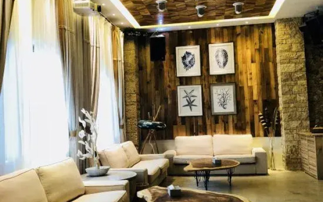 Xinyuan Hostel