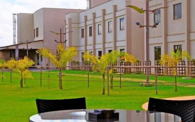 Vale Dos Carajas Hotel