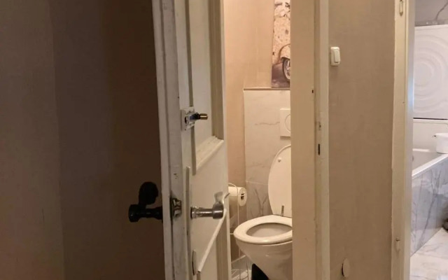 (C) Zimmer in einem Bauernhaus