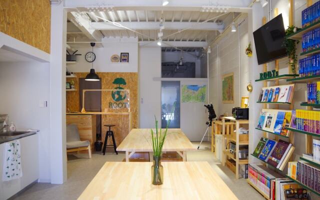 Travelers' house ROOTs - Hostel