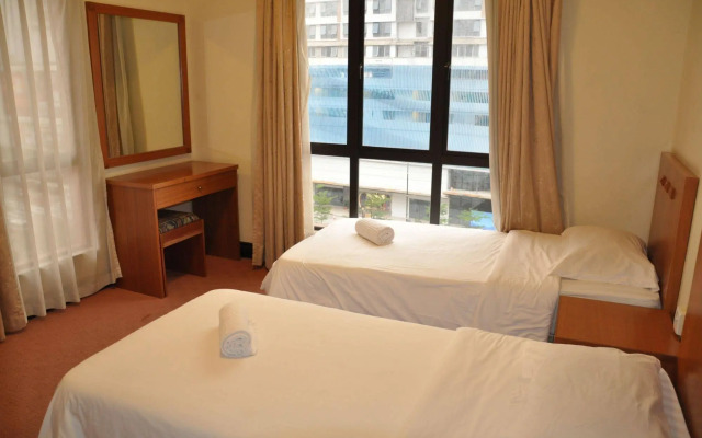 Marina Court Resort Condominium