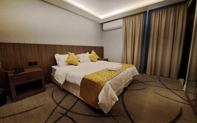Saudia Hotel