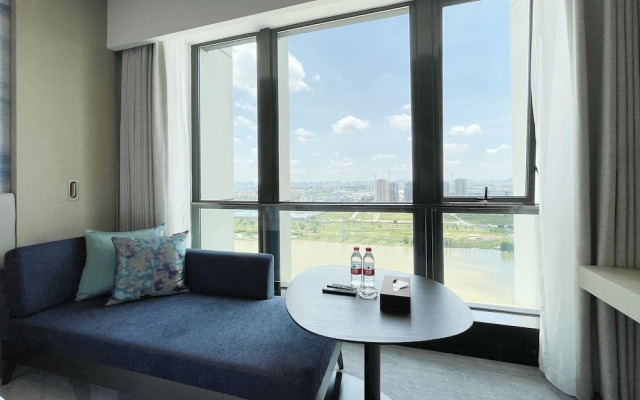 White Swan VYV Hotel