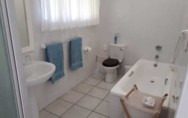 Tamboti Ridge Bed & Breakfast