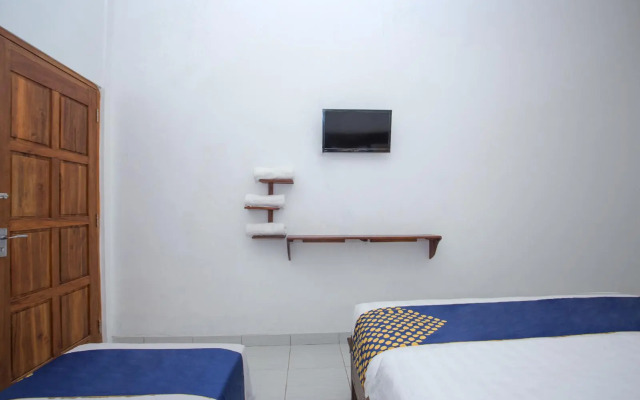 SPOT ON 2761 Pondok Kartini