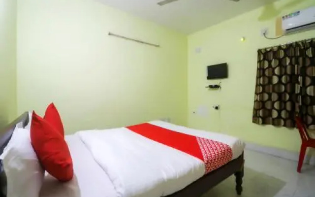 Shanti Bhavan by OYO Rooms
