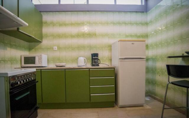 Argonauts Apartment