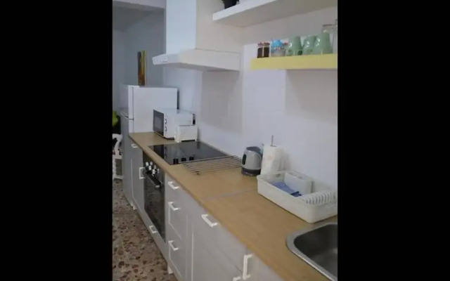 Exceptional Fully Refurbished 1 bed Apartment