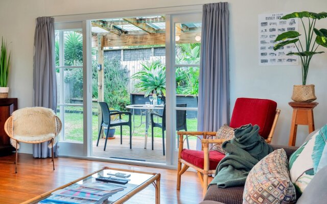 Sunny Grey Lynn Holiday Home