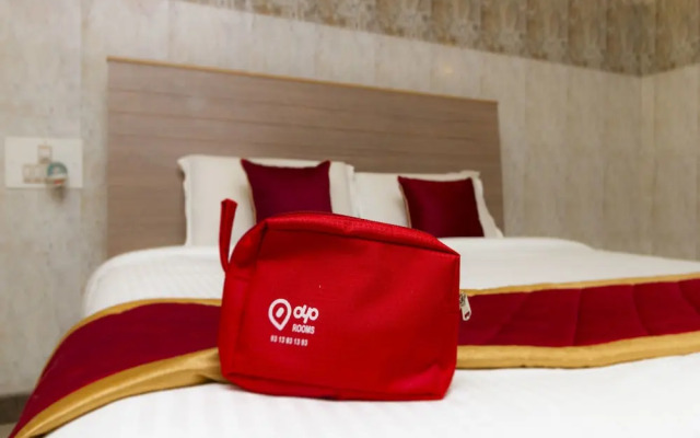 Oyo 18880 Venus Comforts