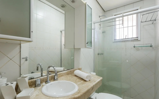 Spacious Apartment With Pool in Jurere Chr025