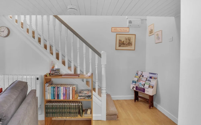 Hill House Hideaway - North East Escapes