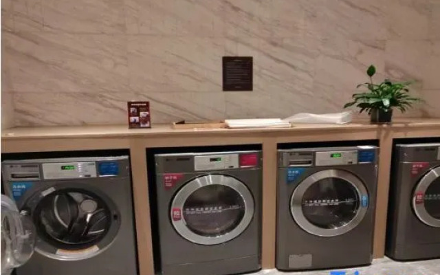 Yihai Alliance Hotel